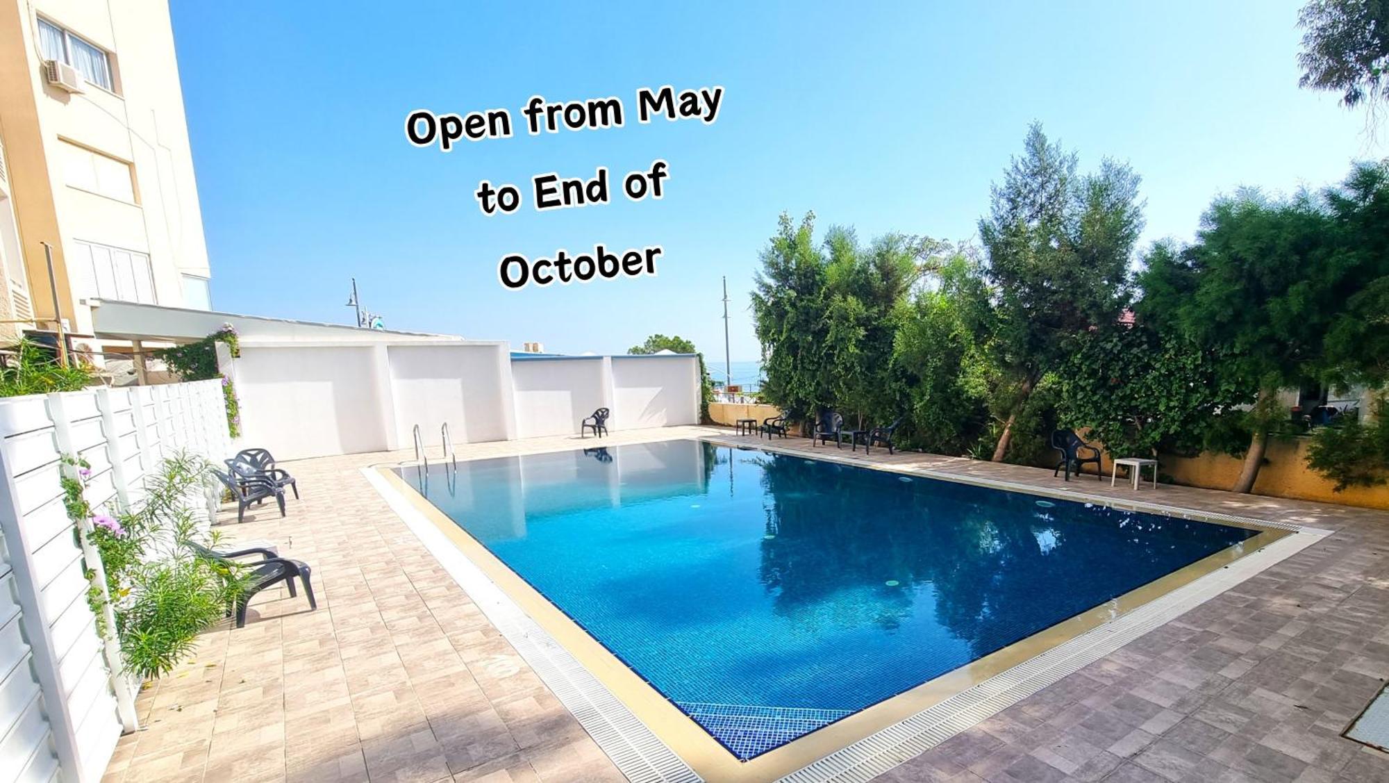 Stylish W/ Sea View + Pool + 200mbit Apartament Larnaca